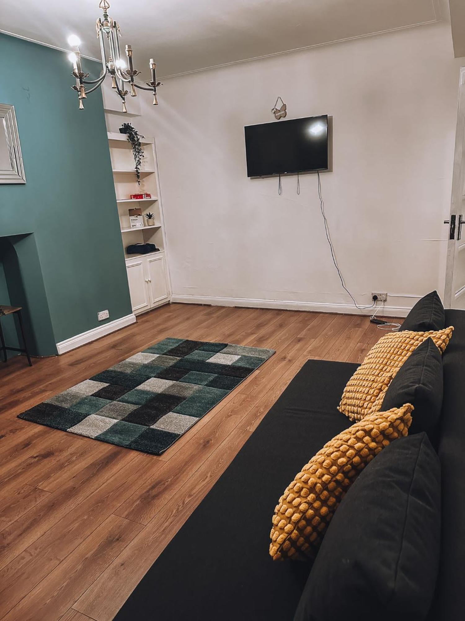 Cosy 2 Bedroom Apartment In Swiss Cottage. Лондон Екстер'єр фото