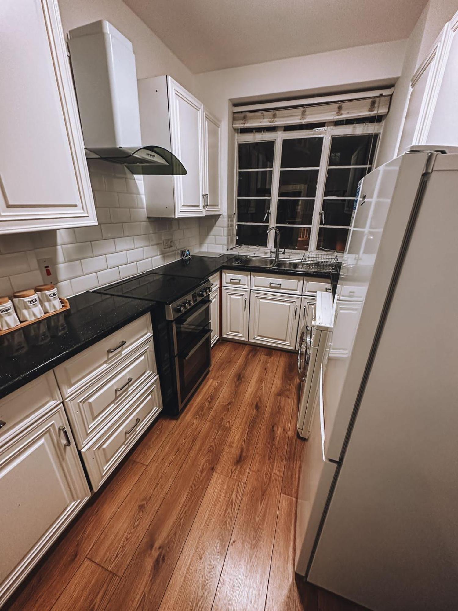 Cosy 2 Bedroom Apartment In Swiss Cottage. Лондон Екстер'єр фото
